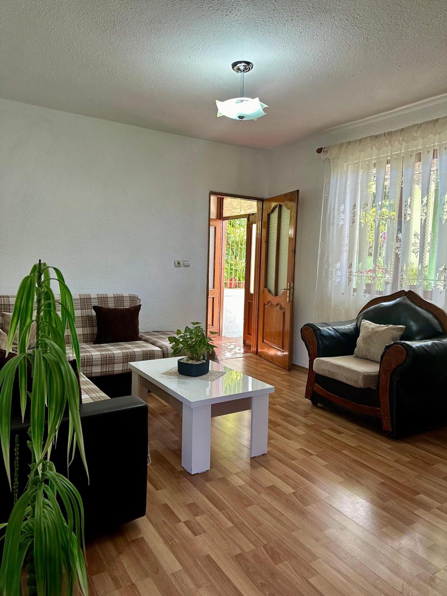 Jea House Apartment Pogradec Exterior photo