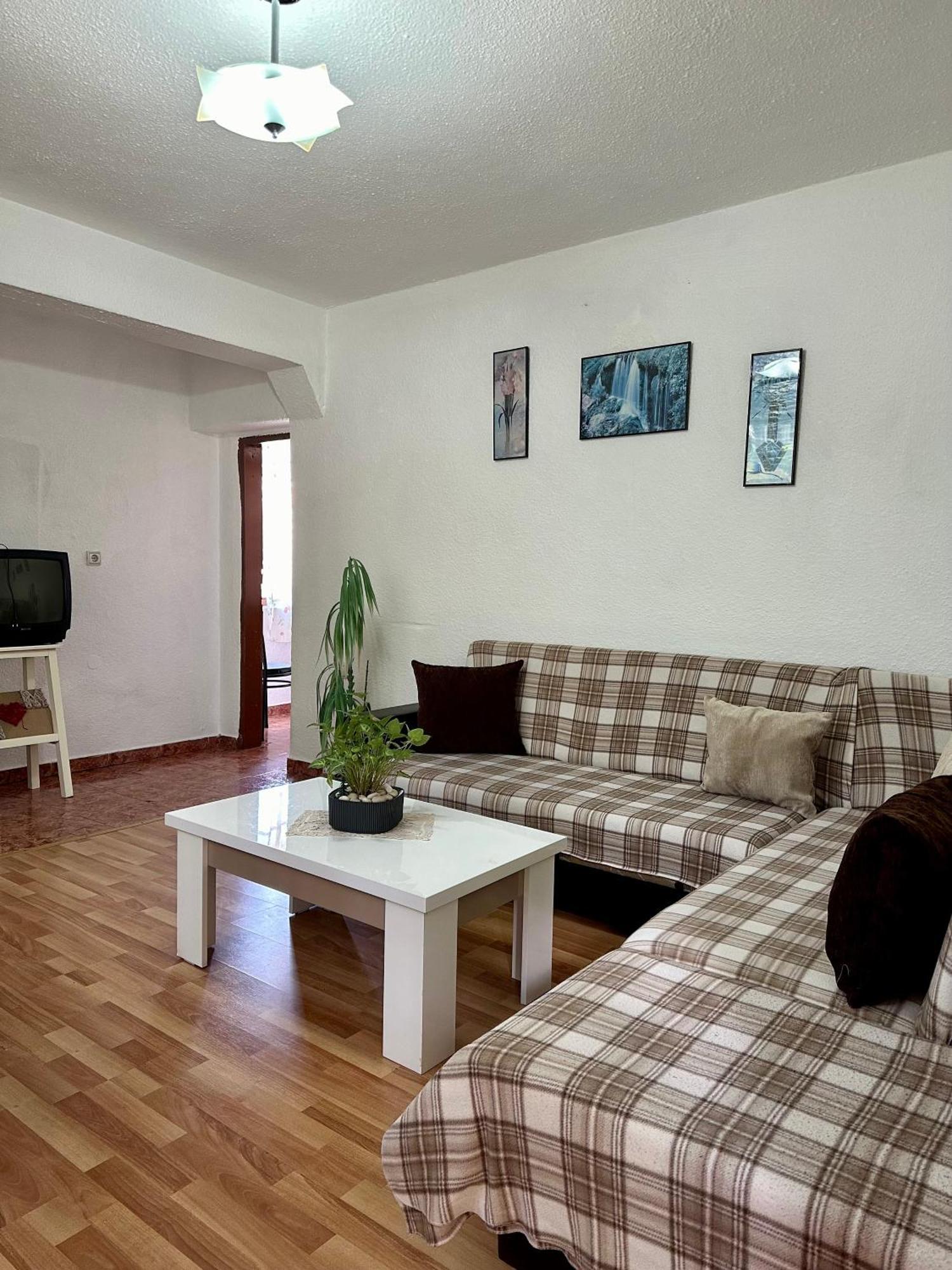 Jea House Apartment Pogradec Exterior photo